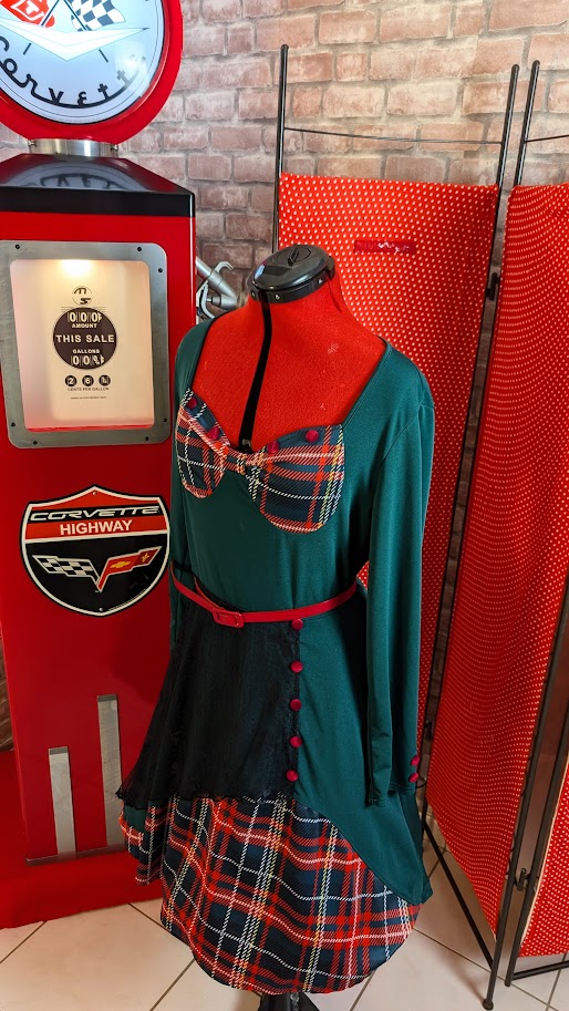 robe pin up swing verte