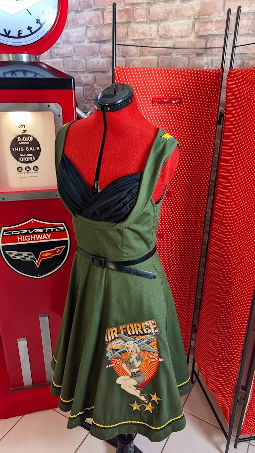 robe pin up militaire