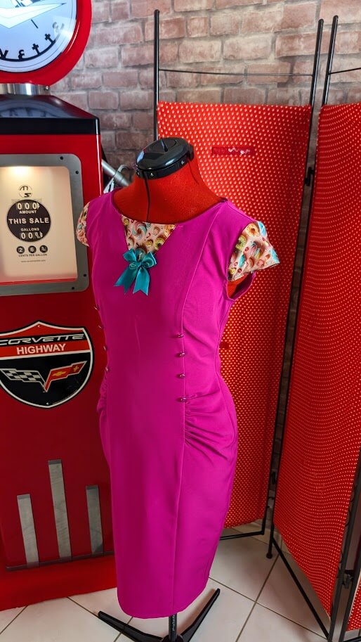 robe pin up retro crayon couleur fuchsia
