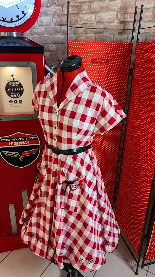 robe pin up swing à carreaux rouge et blanc