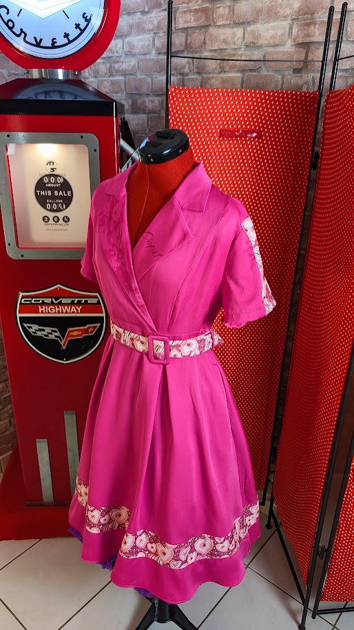 robe pin up retro donuts rose