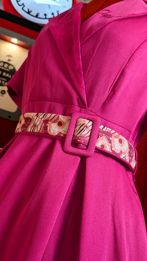 robe pin up retro donuts rose