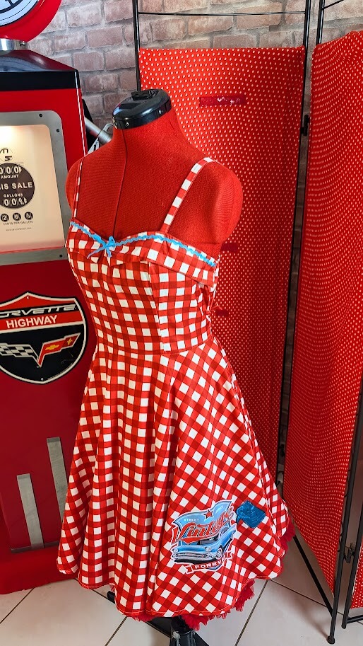 robe pin up vichy rouge et blanc