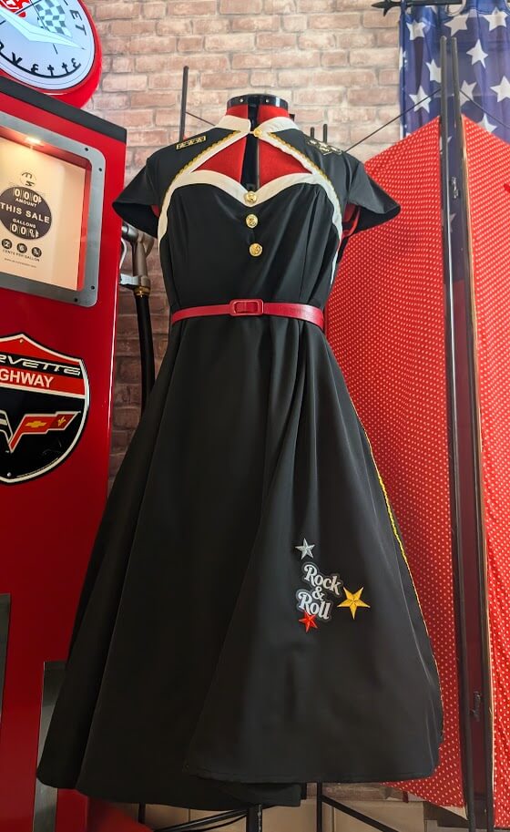 robe pin up retro swing noir militaire