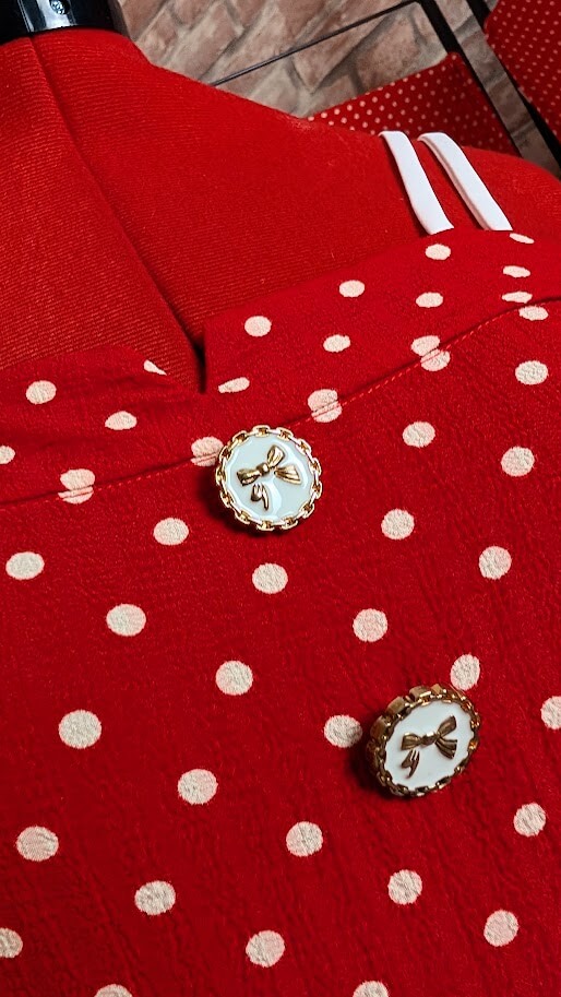 combi short pin up retro de couleur rouge a pois blanc