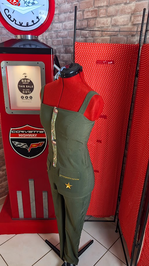 combinaison pin up kakie retro militaire