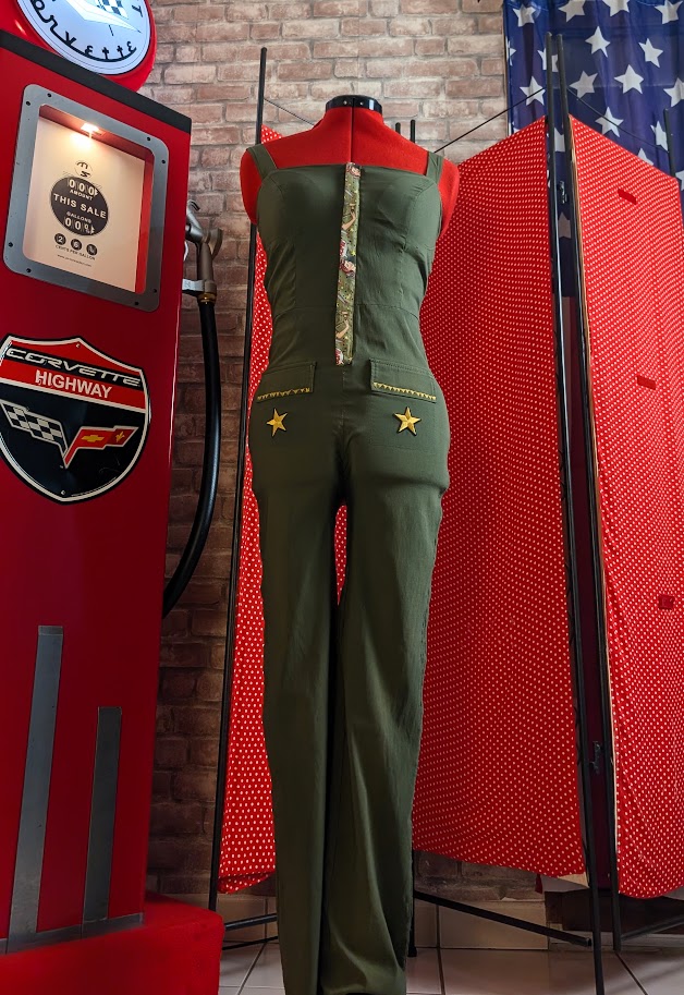 combinaison pin up kakie retro militaire