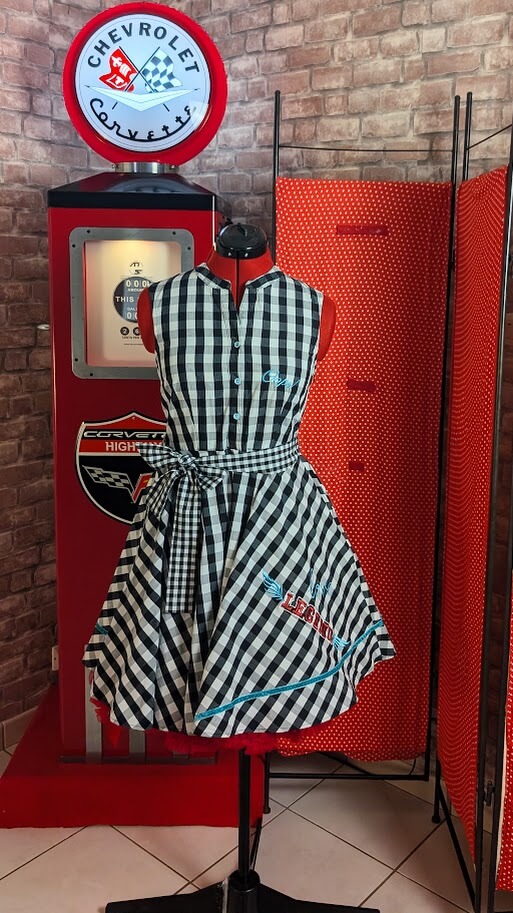 robe pin up rockabilly vichy noir et blanc