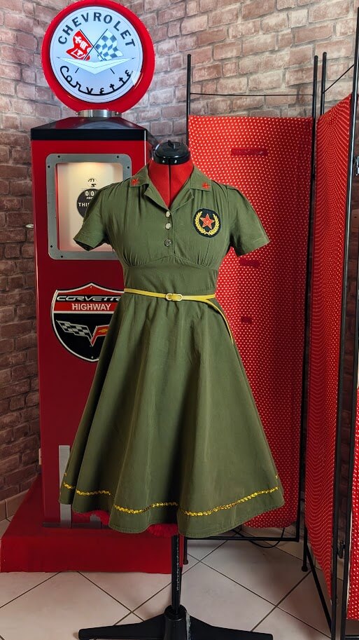 robe pin up militaire retro
