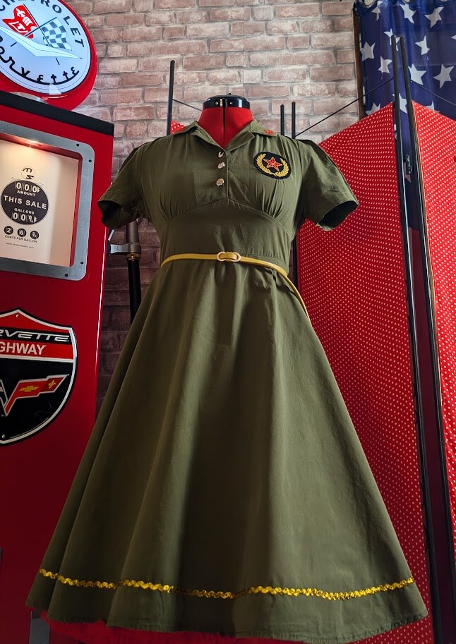 robe pin up militaire retro